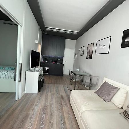 밀라노 Victory House 아파트 외부 사진